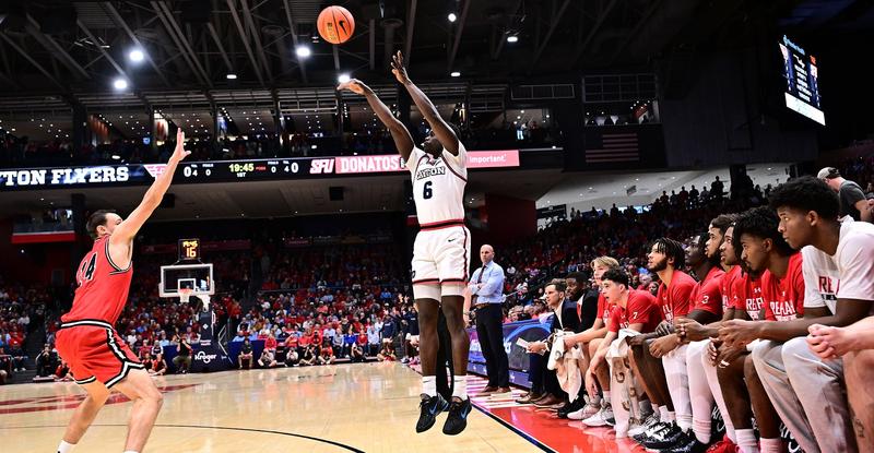 quarters-vs-halves-ncaa-tournament-formats